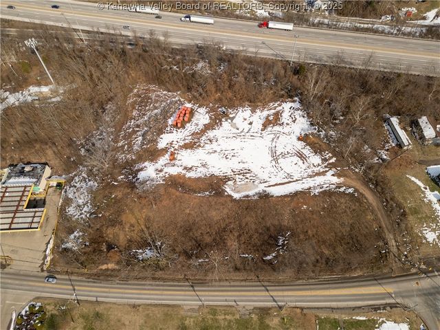 6000 Fairlawn Avenue, Dunbar, WV 25064