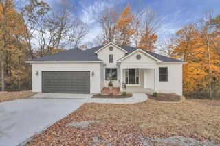 394 Brentwood Drive NE, Newark, OH 43055