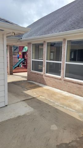 3902 Breaux Bridge Lane, Sugar Land, TX 77479