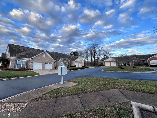 12221 SEAFORD CT, Woodbridge, VA 22192