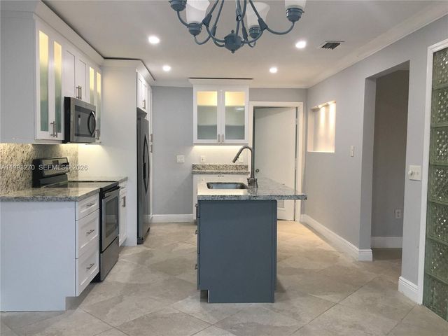 16674 SW 5th Way 0, Weston, FL 33326