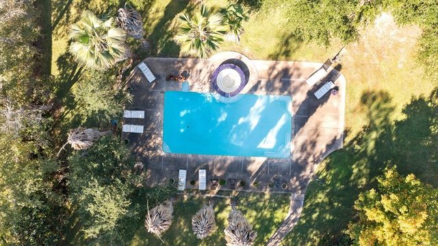 1409 Bending Brook Circle, Lufkin, TX 75904