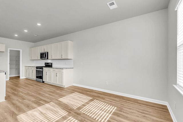 319 Clipper Court, Summerville, SC 29486