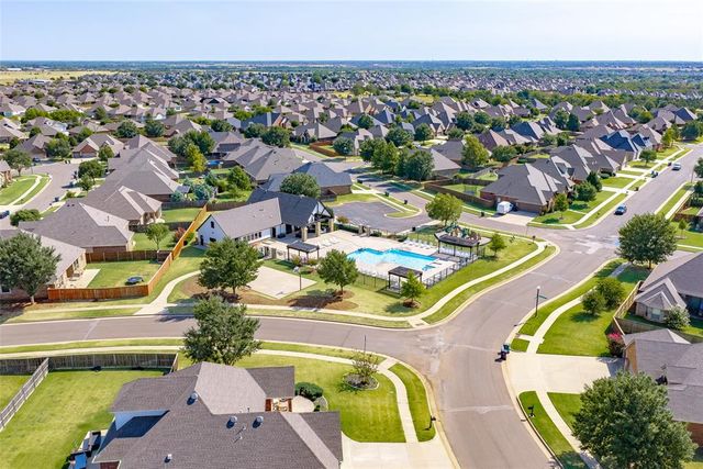 5908 NW 157th Street, Edmond, OK 73013