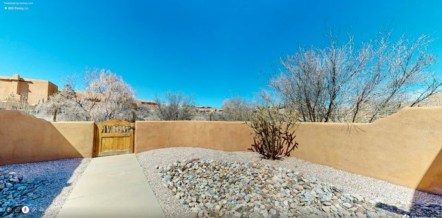 800 Penny Lane, Corrales, NM 87048