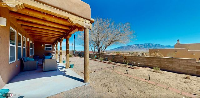 800 Penny Lane, Corrales, NM 87048