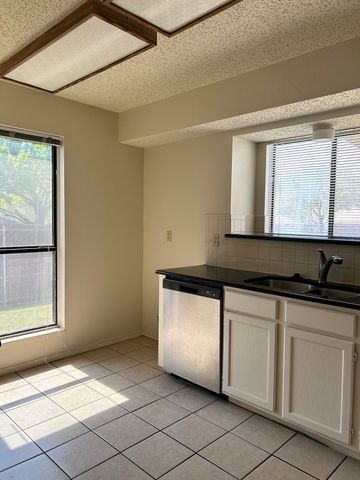 7305 Augusta Circle, Plano, TX 75025