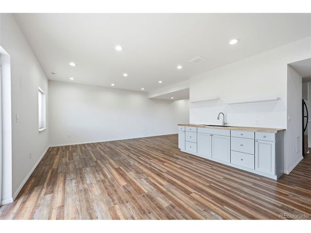 42007 Westchester Cir, Elizabeth, CO 80107