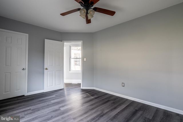 125 SCHOOLHOUSE TER, Mount Laurel, NJ 08054