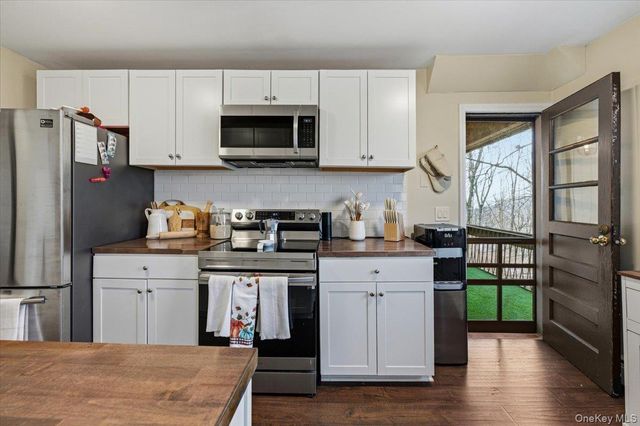 9 N James Street B, Peekskill, NY 10566