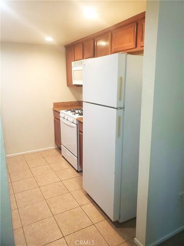 1110 W Blaine 107, Riverside, CA 92507