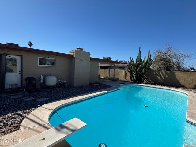 1904 W 3rd Street, Mesa, AZ 85201