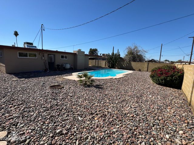 1904 W 3rd Street, Mesa, AZ 85201