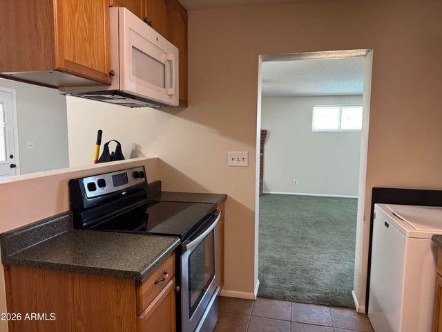 1904 W 3rd Street, Mesa, AZ 85201