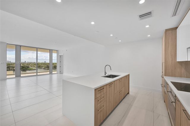 153 N Seabreeze Blvd 503-S, Fort Lauderdale, FL 33304