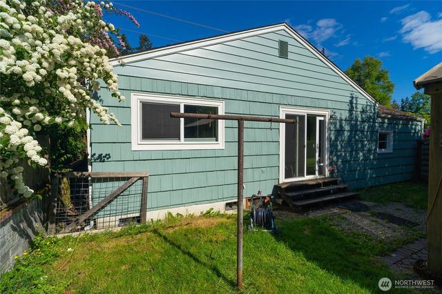 2043 Bethel Street NE, Olympia, WA 98506