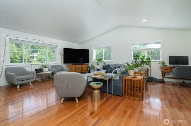 2043 Bethel Street NE, Olympia, WA 98506