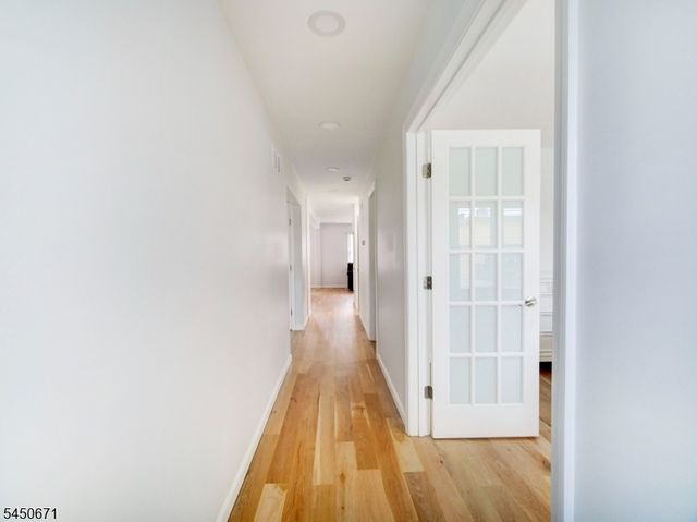 21 N 18th St, Kenilworth Boro, NJ 07033