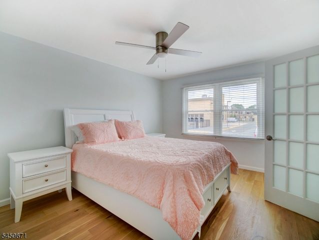 21 N 18th St, Kenilworth Boro, NJ 07033