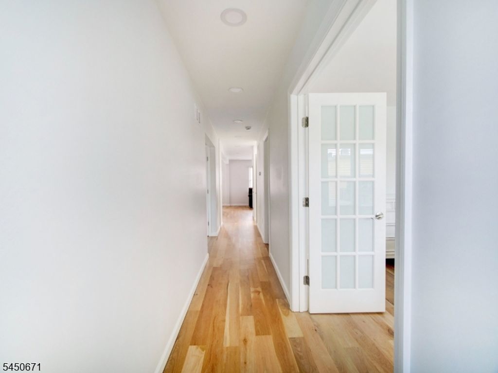 21 N 18th St, Kenilworth Boro, NJ 07033 — photo 4