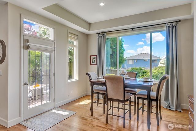 323 240th Place SE, Sammamish, WA 98074