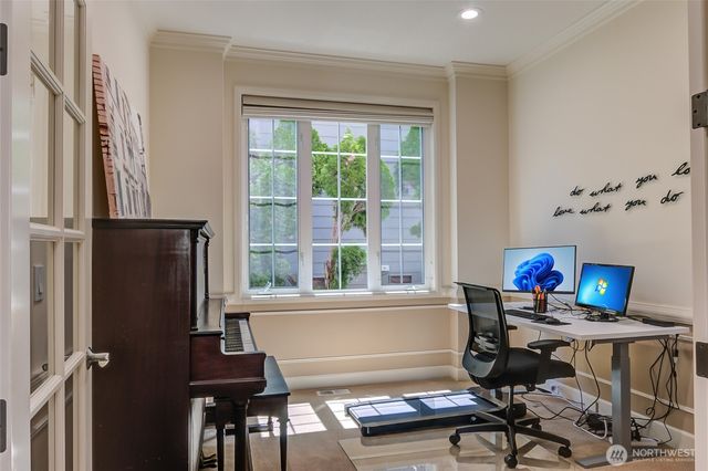 323 240th Place SE, Sammamish, WA 98074