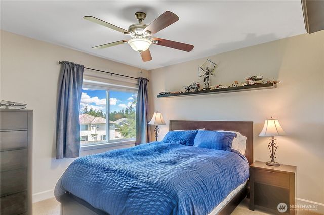 323 240th Place SE, Sammamish, WA 98074