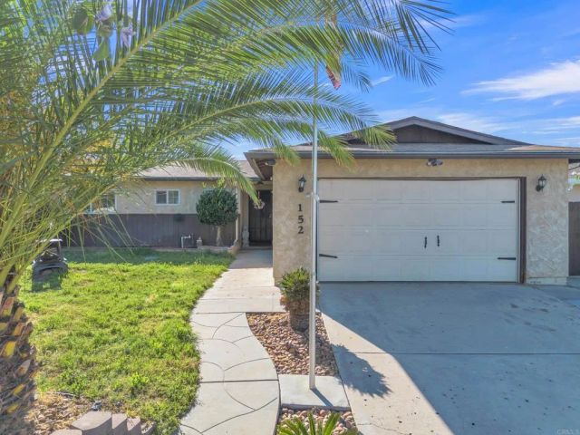 152 S Stephanie Ln, El Cajon, CA 92019
