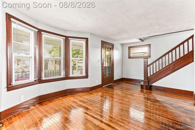 107 Elm Street, River Rouge, MI 48218