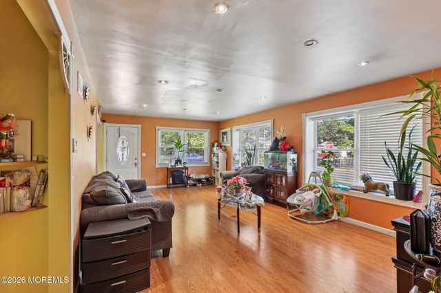 525 Jackson Avenue, Brick, NJ 08723