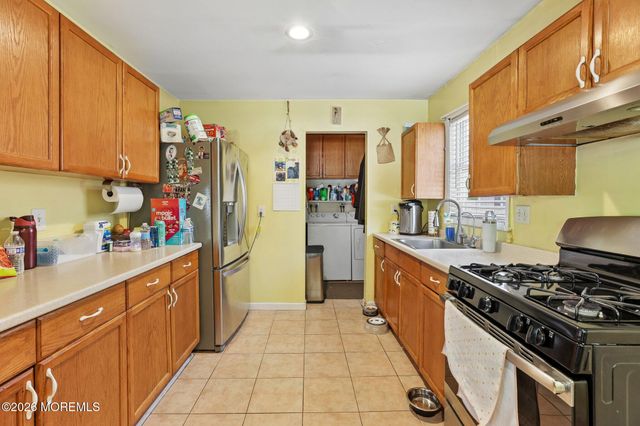 525 Jackson Avenue, Brick, NJ 08723