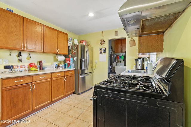 525 Jackson Avenue, Brick, NJ 08723