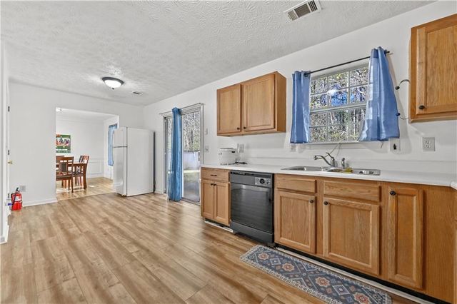 4005 Jackson Shoals Court, Lawrenceville, GA 30044