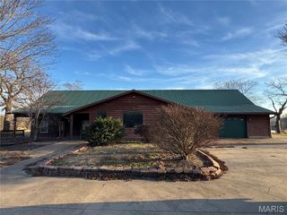 1862 Price Road, Owensville, MO 65066