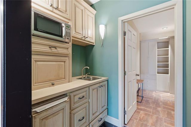 4217 Tall Hickory Trail, Gainesville, GA 30506