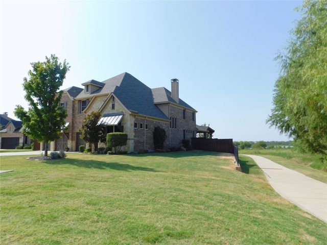 1704 Serra Drive, Little Elm, TX 75068