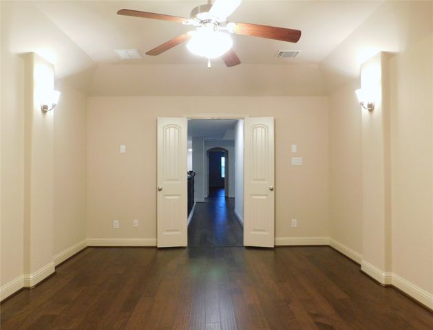 1704 Serra Drive, Little Elm, TX 75068