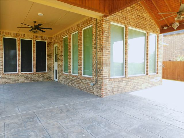 1704 Serra Drive, Little Elm, TX 75068