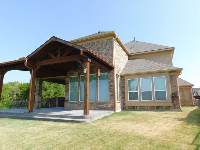 1704 Serra Drive, Little Elm, TX 75068