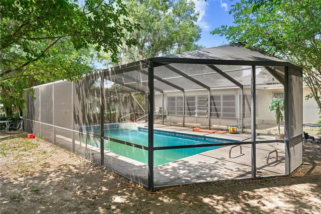 9303 PINE LANE, Ocala, FL 34472