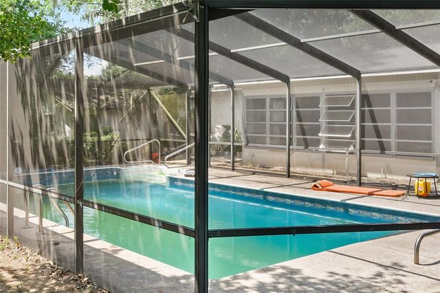 9303 PINE LANE, Ocala, FL 34472