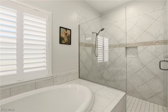 15614 Caloosa Creek CIR, Fort Myers, FL 33908