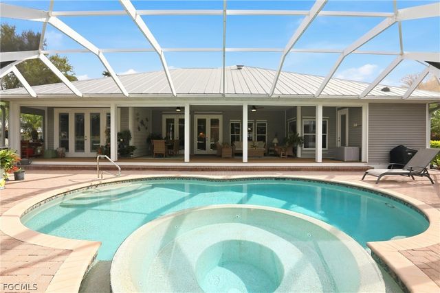 15614 Caloosa Creek CIR, Fort Myers, FL 33908