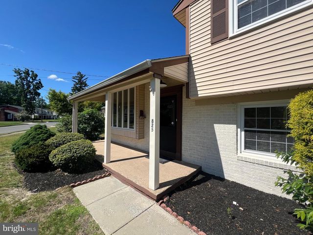 825 LEXINGTON AVE, Turnersville, NJ 08012
