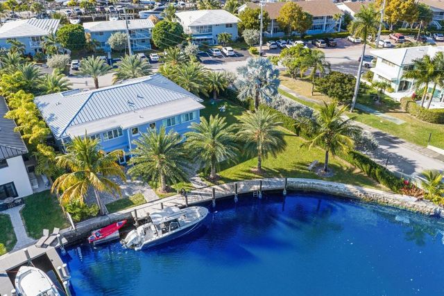 830 SE 22nd Avenue, Pompano Beach, FL 33062