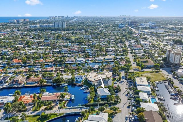 830 SE 22nd Avenue, Pompano Beach, FL 33062