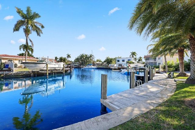 830 SE 22nd Avenue, Pompano Beach, FL 33062