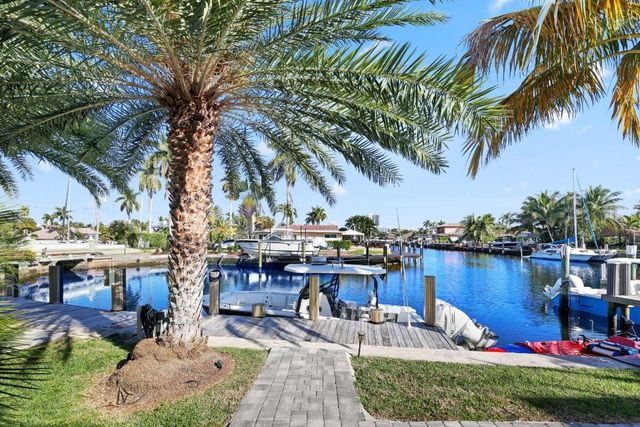 830 SE 22nd Avenue, Pompano Beach, FL 33062