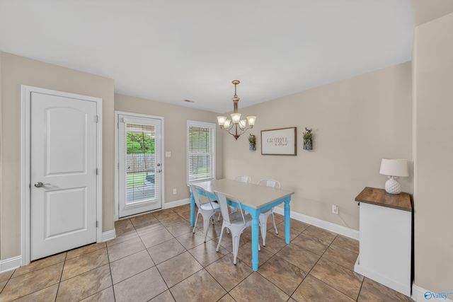 221 Waxmyrtle Drive, Harvest, AL 35749