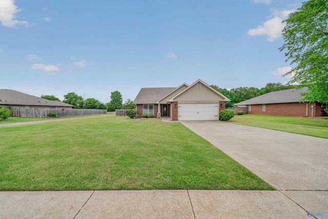 221 Waxmyrtle Drive, Harvest, AL 35749